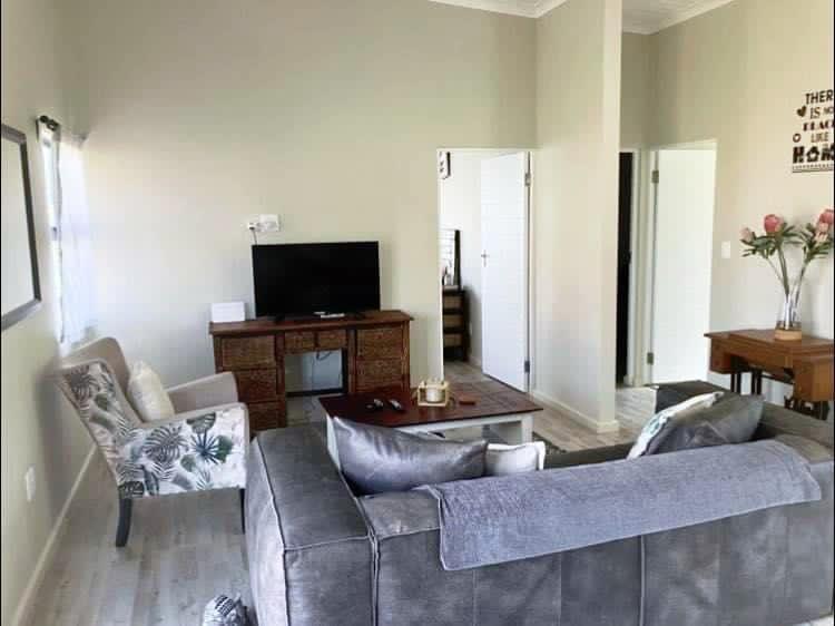 To Let 3 Bedroom Property for Rent in Robberg Ridge Western Cape
